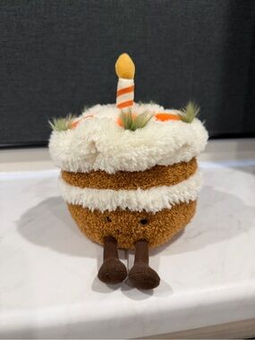 Jellycat Carrot Cake NWT